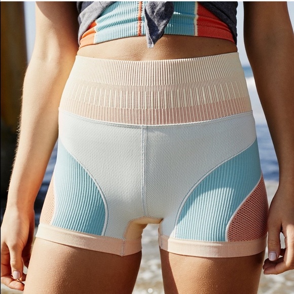 Free people movement point break shorts xs/s - Picture 6 of 7